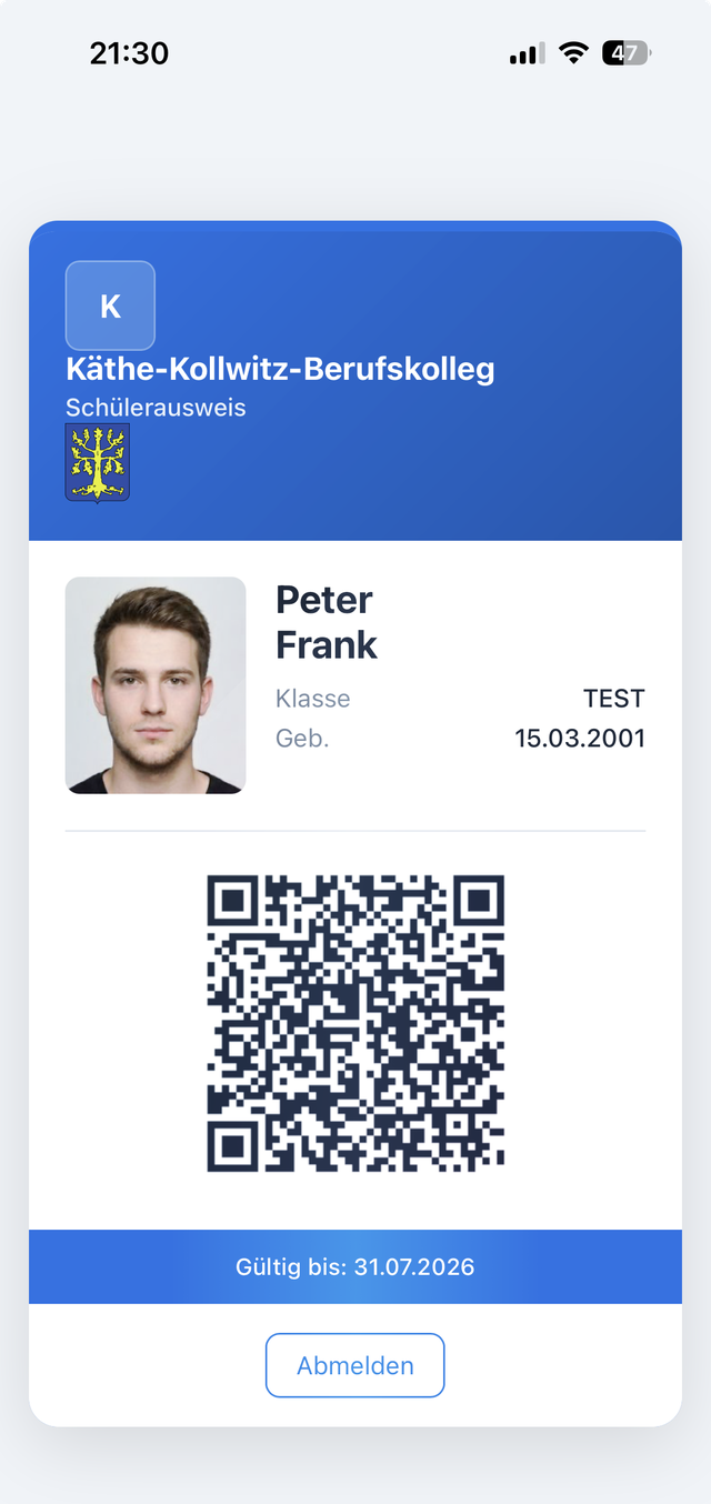 PWA-Ausweisansicht auf einem Smartphone: Schulname, Foto, Name, Klasse, dynamischer QR-Code und Gültigkeit